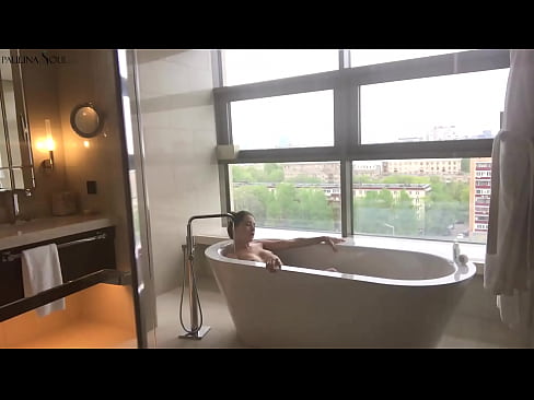 ❤️ Geweldige babe wat passievol haar poesie in die badkamer afruk ❤️ Porno op af.pornogroupp.ru